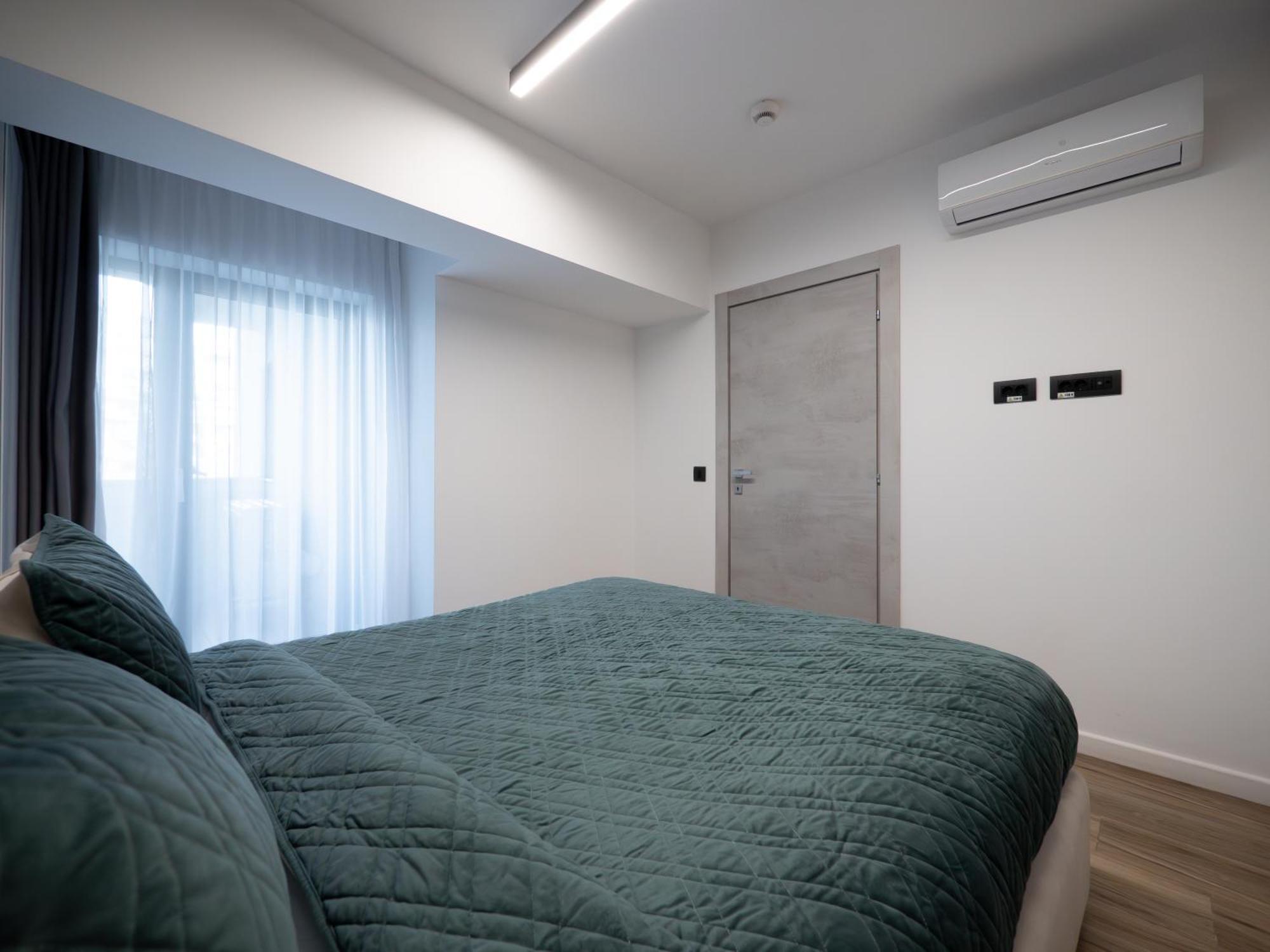 Novos Luxury Suites Бухарест Екстер'єр фото