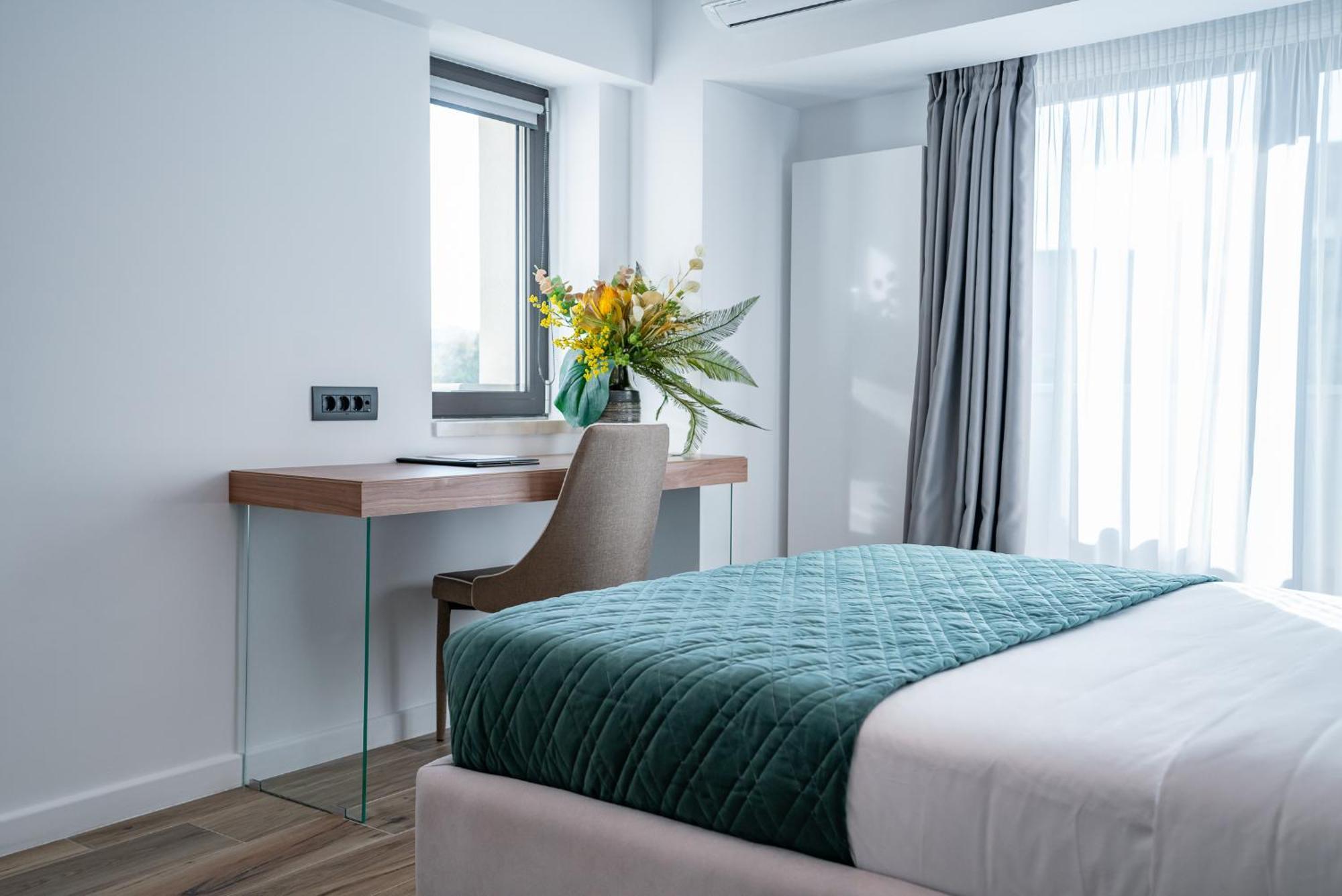Novos Luxury Suites Бухарест Екстер'єр фото